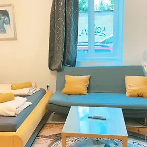 - Bei Prater Apartment